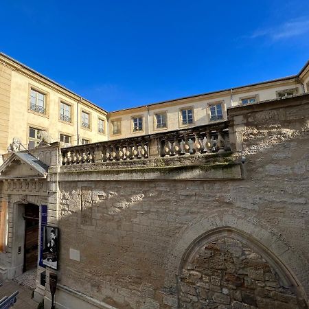 La Cachette De L'Horloge - Ac Clim - Wifi - 100M Palais Des Papes Apartment Авиньон Екстериор снимка